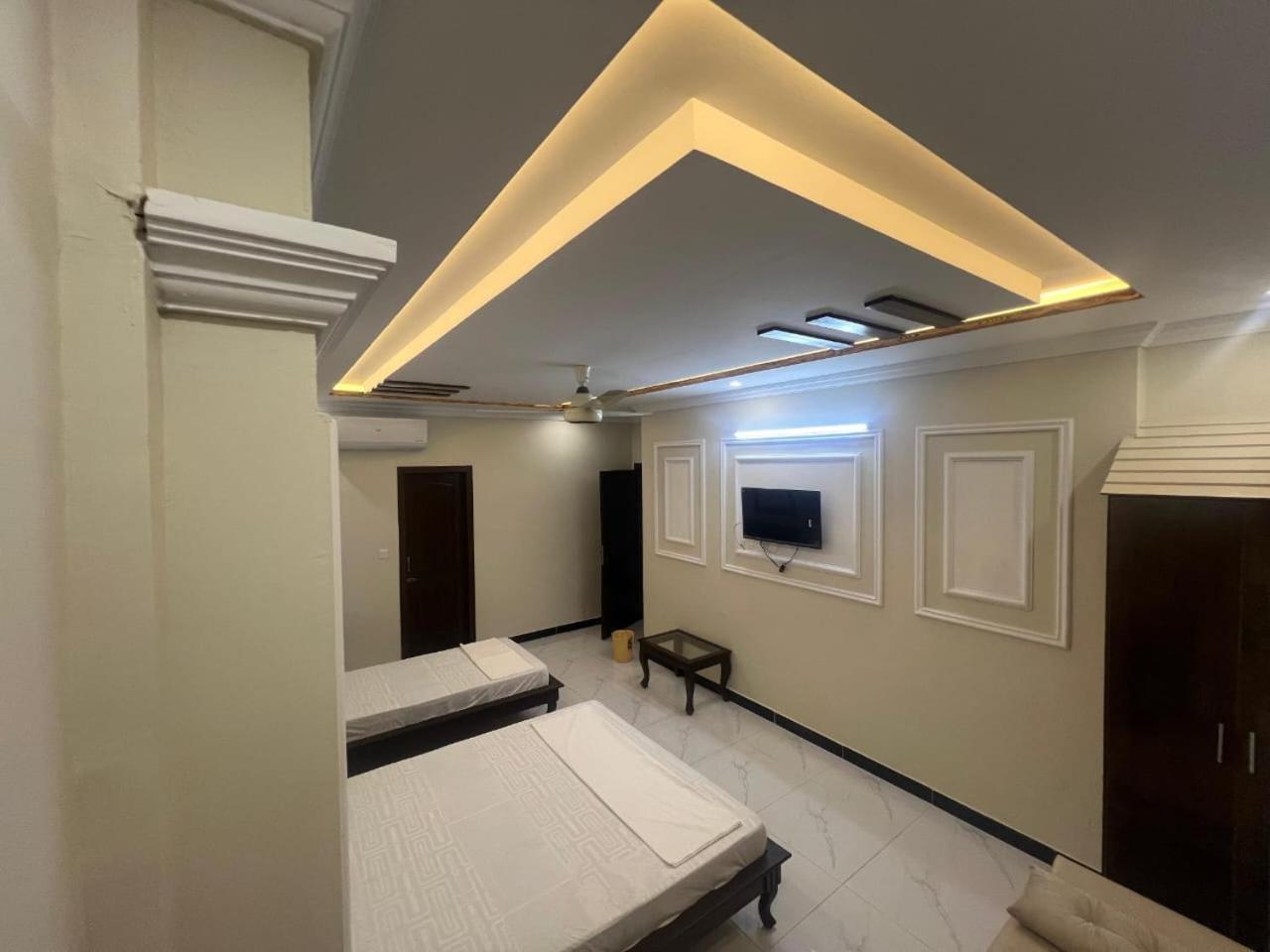 Kestrel Hotel Islamabad Exterior photo